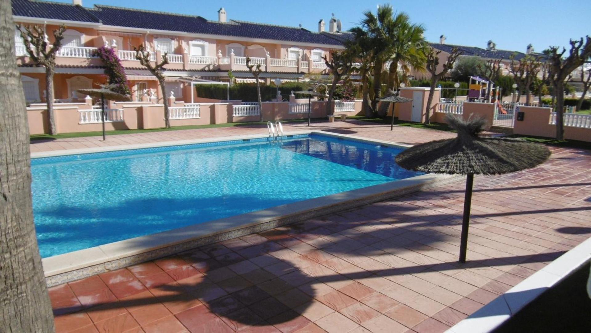 Gran Alicante Bungalow In Beach Resort Puerto Marino Ngoại thất bức ảnh