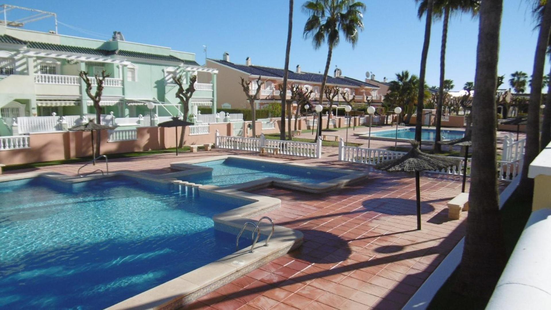 Gran Alicante Bungalow In Beach Resort Puerto Marino Ngoại thất bức ảnh