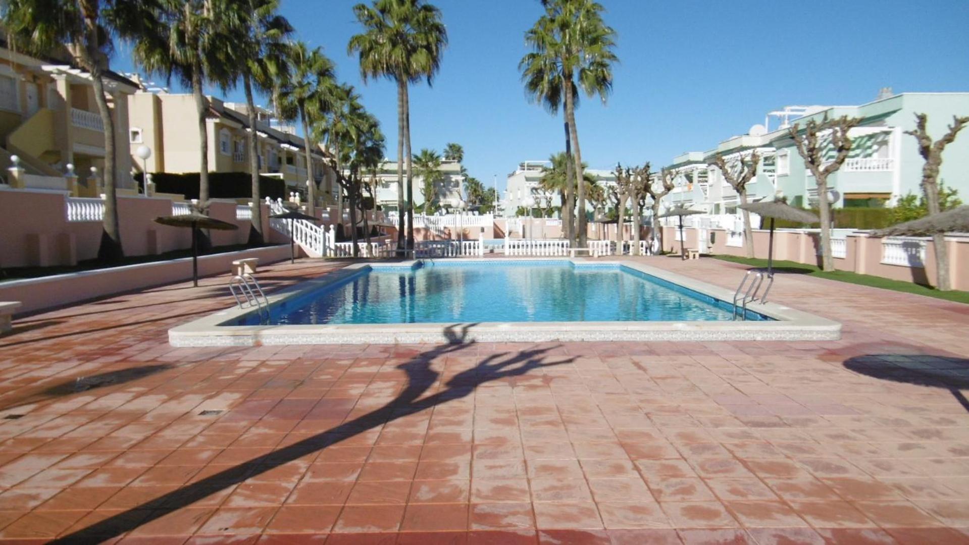 Gran Alicante Bungalow In Beach Resort Puerto Marino Ngoại thất bức ảnh