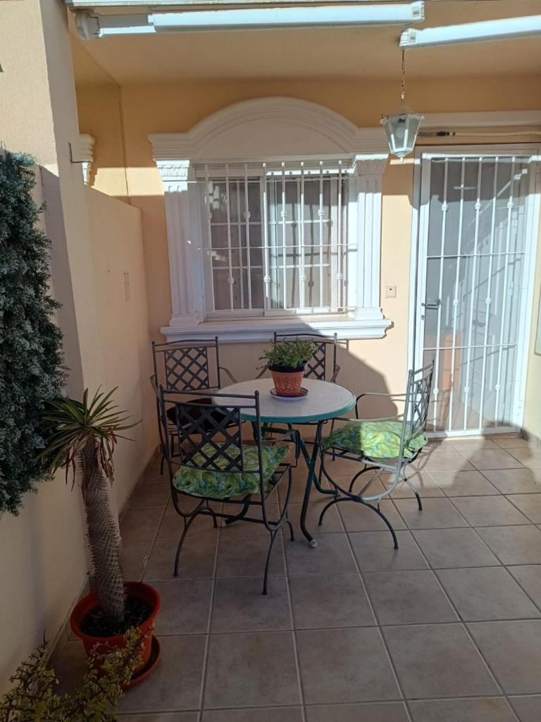 Gran Alicante Bungalow In Beach Resort Puerto Marino Ngoại thất bức ảnh