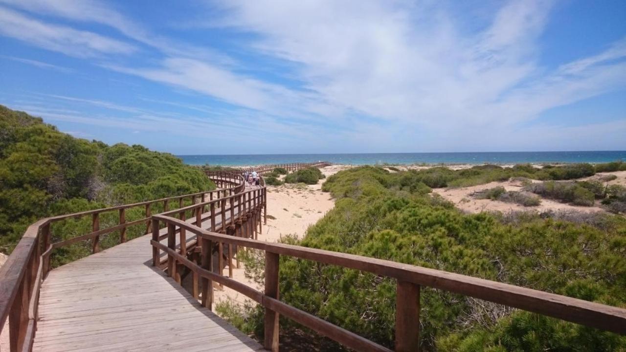 Gran Alicante Bungalow In Beach Resort Puerto Marino Ngoại thất bức ảnh